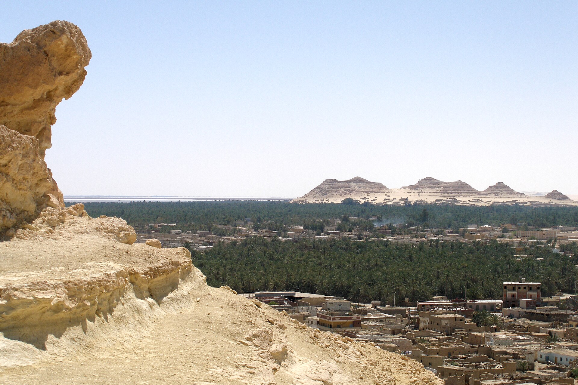 3 day white desert wadi el hitan safari from hurghada — photo 2