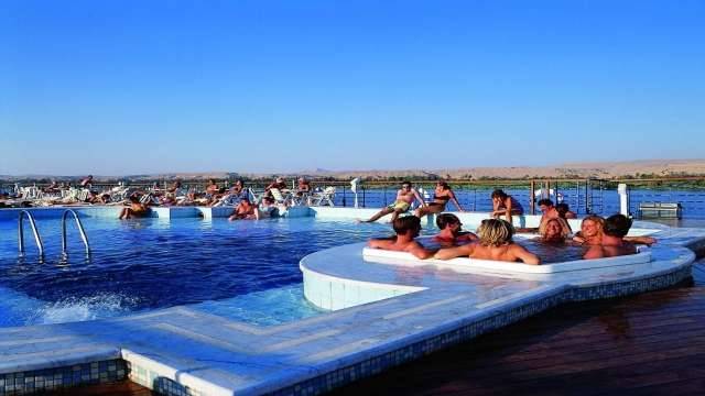4 Days Nile river cruise from Aswan to Luxor on Grand Mandarin Nile Cruise — photo 5