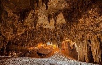 4 days tour to the white desert with Djara Cave and Bahariya oasis from Cairo — photo 5