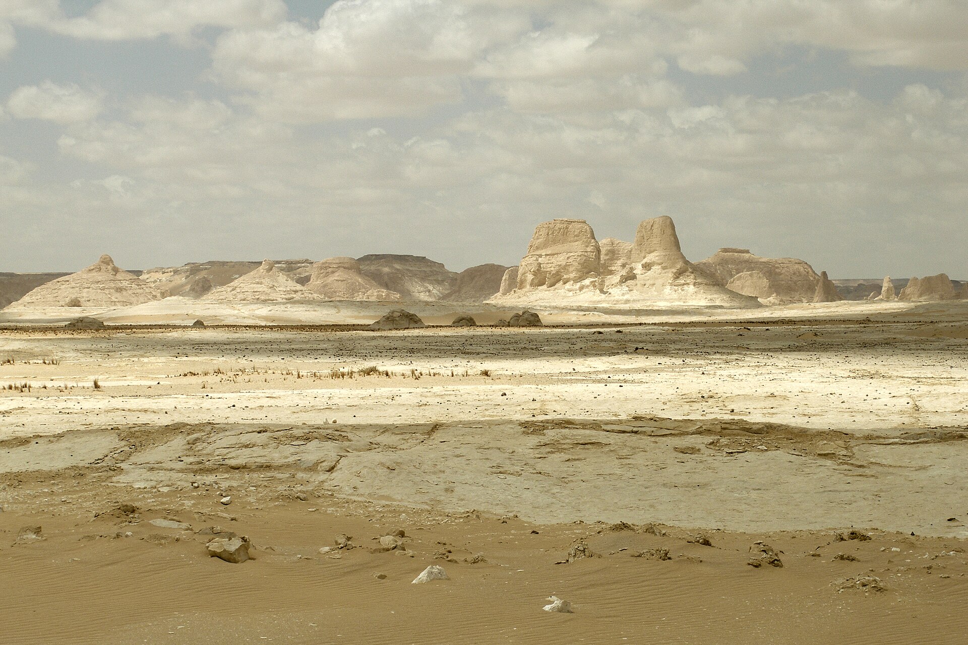 5 Days Egypt itinerary Giza Pyramids the white desert and Luxor from Cairo — photo 2