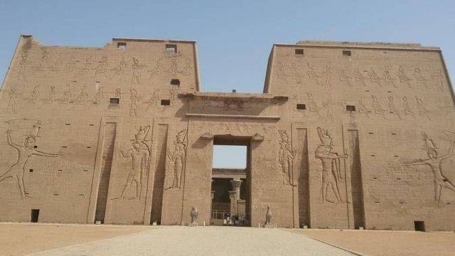 5 Days Nile Cruise from Hurghada to Luxor and Aswan — photo 6
