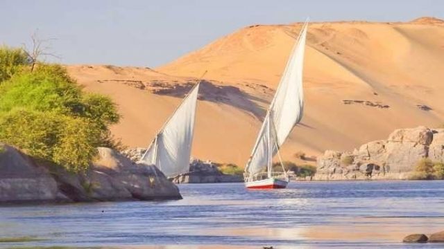 7 Days tour package Nile cruise and Cairo from Hurghada