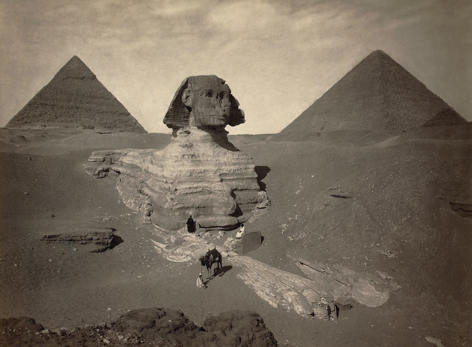 cairo and giza pyramids from Makadi by bus — photo 2