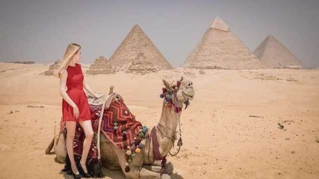 Day Tour to Giza Pyramids Saqqara and Dahshur — photo 4