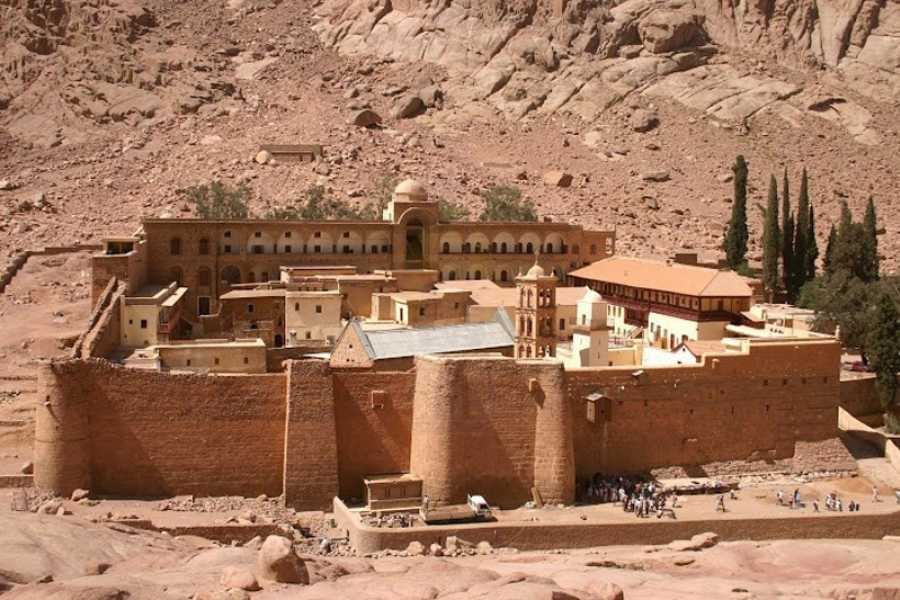 Day tour to St.Catherine's Monastery and the blue hole from Sharm El Sheikh port — photo 2