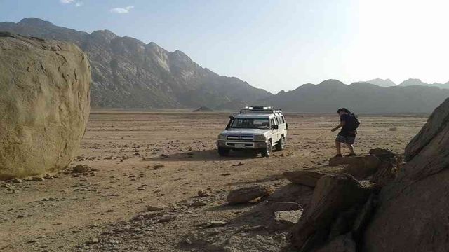 Desert Safari Trip by jeep from Sahel Hashesh โ photo 7