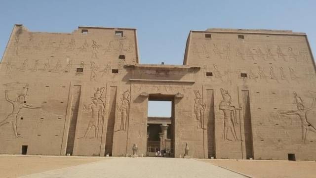 luxor aswan and abu simble Three days tour from Makadi — photo 3