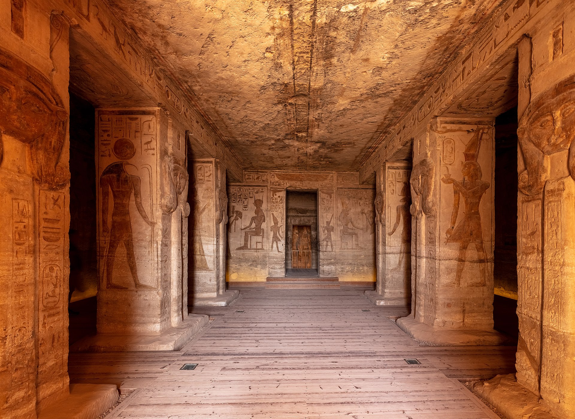 luxor aswan and abu simble two days tour from marsa alam