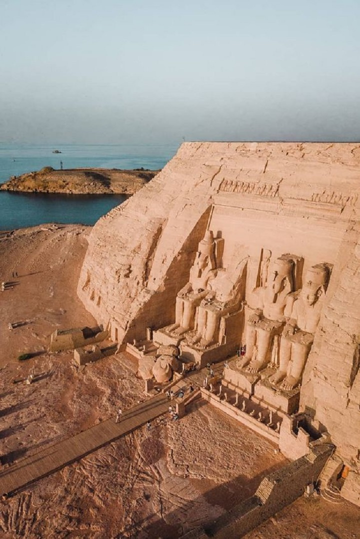 Private trip to Abu Simbel from Aswan by flight