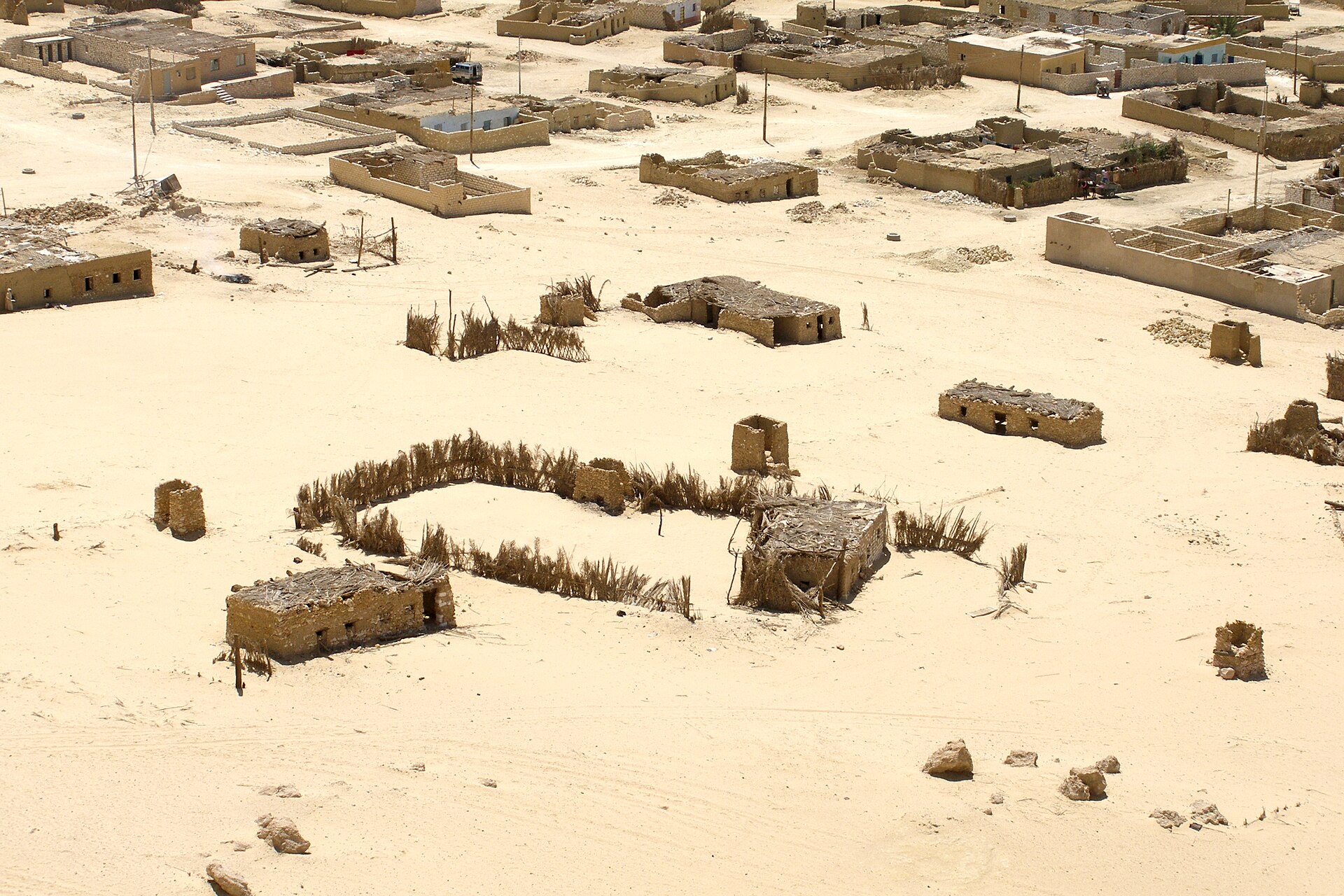 Two days tour to Bahariya Oasis and white desert from Hurghada — photo 3